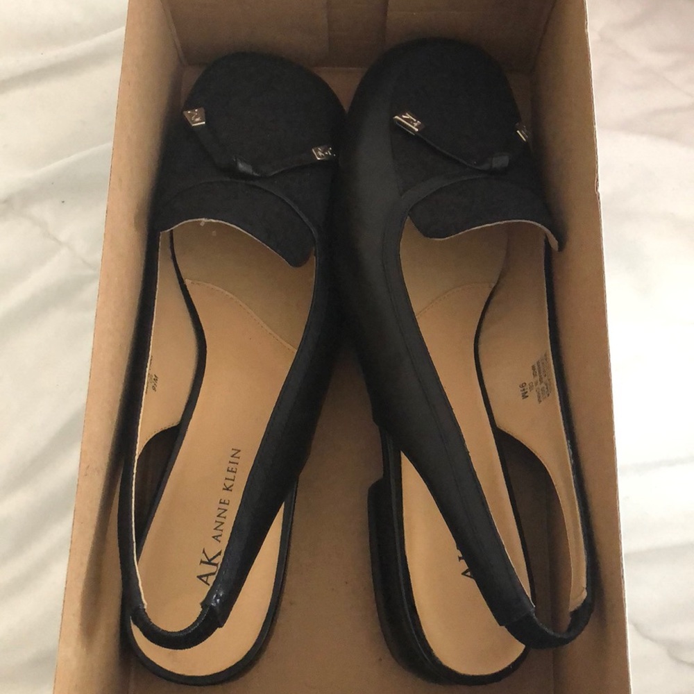 Anne Klein black shoes